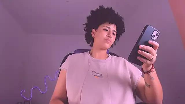 liaamoretz from StripChat