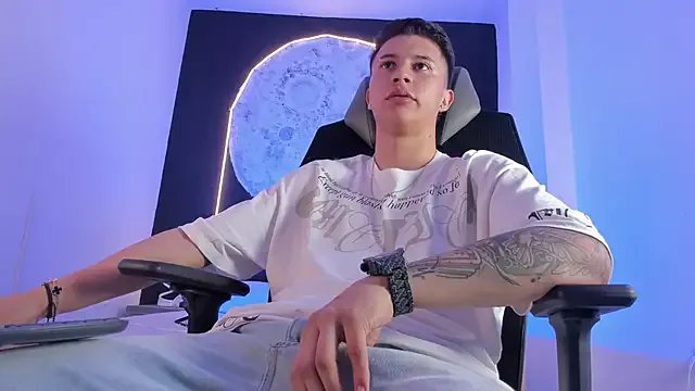 liaamsmiith_ on StripChat 