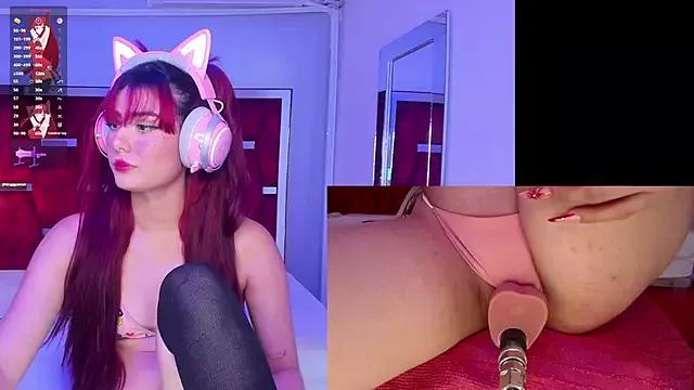 LiaGames from StripChat is Freechat