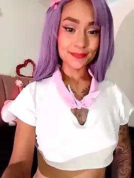 Liahdiaz_ from StripChat is Freechat