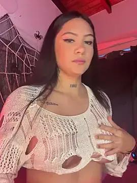 liahouses from StripChat is Freechat