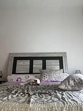 liaStorm from StripChat is Freechat