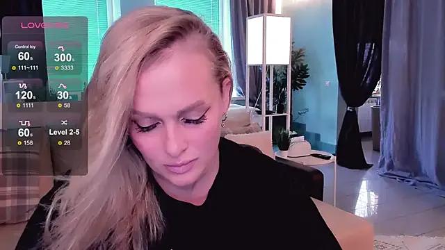 Libby_Nora from StripChat