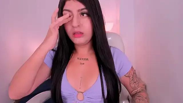 liia_khalifa from StripChat is Freechat