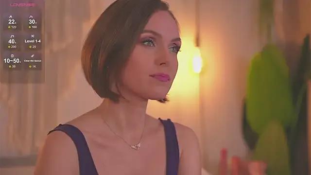 Lil_fleur from StripChat