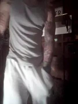 LilDaddyDickit from StripChat