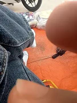 Lili_2love from StripChat is Freechat