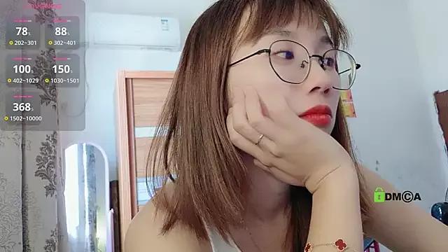 Lili_666 from StripChat