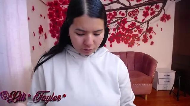 Checkout girls naked models with similar nickname. Cute sexy Free Models.
