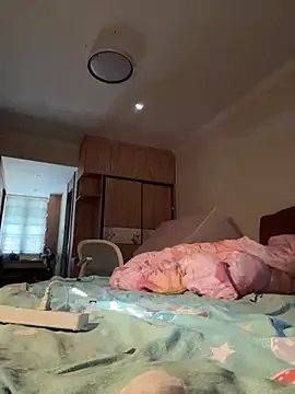 Lilia6666 on StripChat 