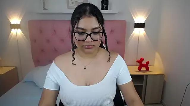 lilia_ivette from StripChat is Freechat