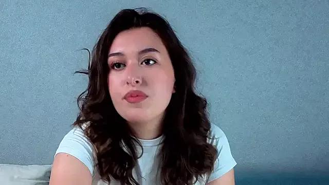 LilianBuskey from StripChat is Freechat