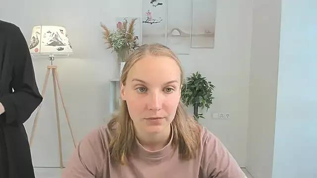 LilianFrost from StripChat