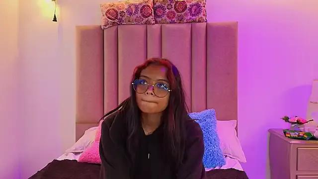 lilith_and_draven_nom from StripChat is Freechat