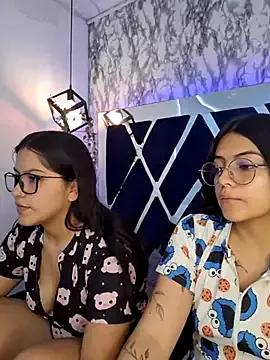Lilith_and_Khloe from StripChat is Freechat