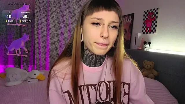 LilithPoison from StripChat is Freechat