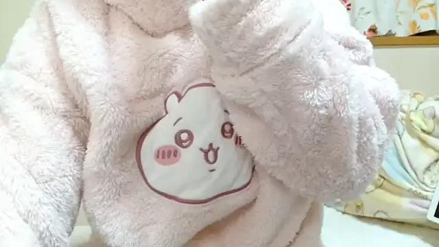 liliyRiSAchan from StripChat