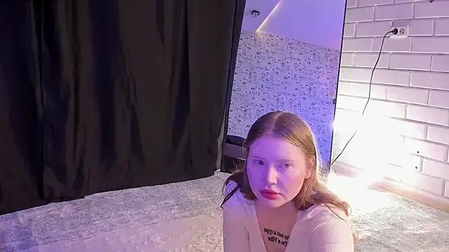 Lillie_Berry from StripChat is Freechat