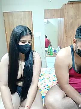 lilmisscutie from StripChat is Freechat