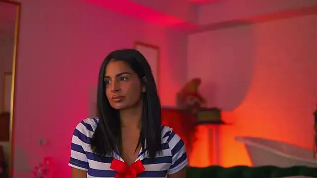 LiloMahe from StripChat is Freechat