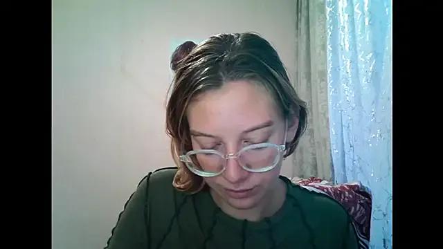 Lily_Ember from StripChat