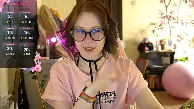 lily_noris on StripChat 