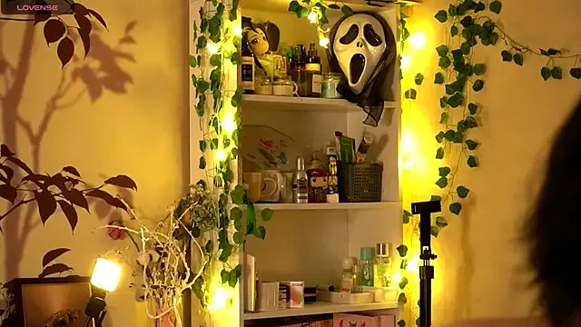 lily_noris on StripChat 