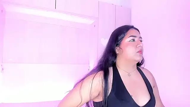 LilyWhitney from StripChat is Freechat