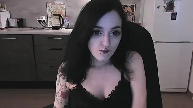 linaa__tyaan from StripChat is Freechat