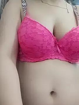 linakhalifa from StripChat is Freechat