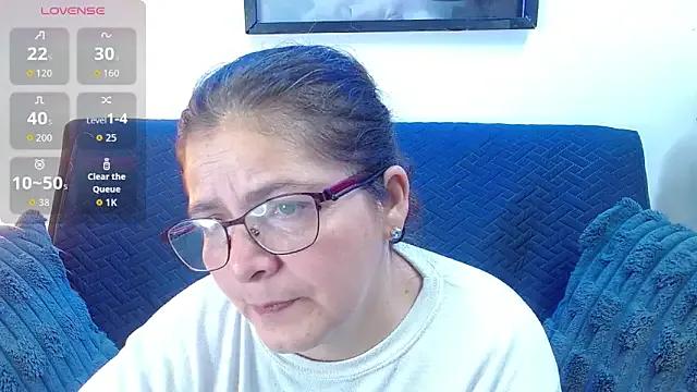 Linda_banks_ from StripChat is Freechat