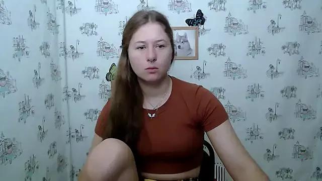Linda_S_ from StripChat is Freechat