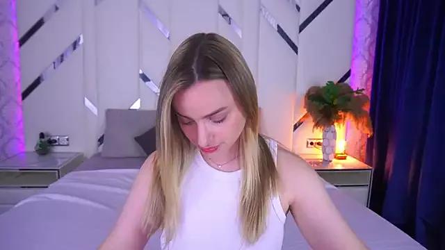 Checkout girls naked models with similar nickname. Cute sexy Free Models.