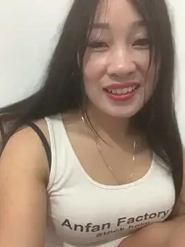 Linh_sexyy from StripChat is Freechat