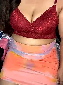linishaltelugugirl from StripChat is Freechat