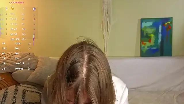 LinnGee from StripChat