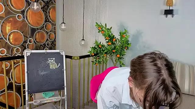LinnGee from StripChat