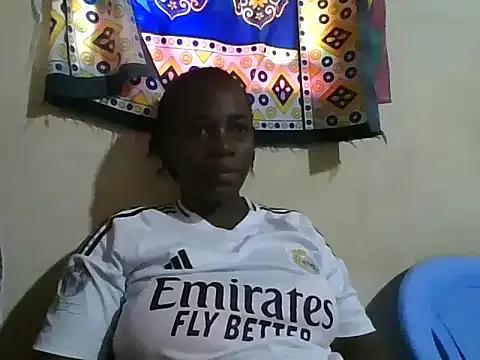 Liqueeny from StripChat is Freechat