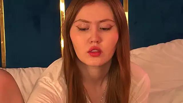 LisaRey from StripChat is Freechat