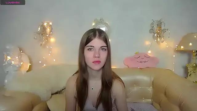 LissaCallMe from StripChat