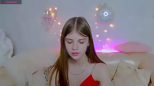 LissaCallMe from StripChat