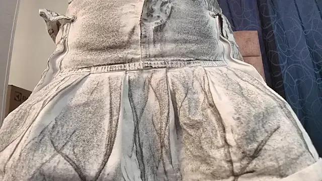 Little-nasty from StripChat is Freechat