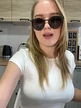 Little_Forest_ELF from StripChat