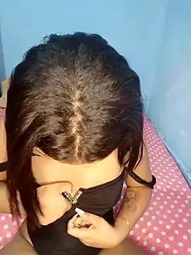 little_onixx from StripChat is Freechat