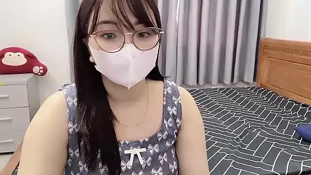 littlecn from StripChat