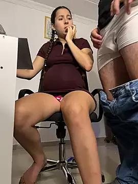 LittleDoll___ from StripChat