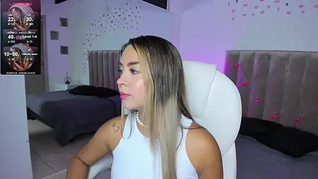 Checkout girls naked models with similar nickname. Cute sexy Free Models.