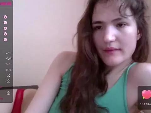 LittleKimmy from StripChat