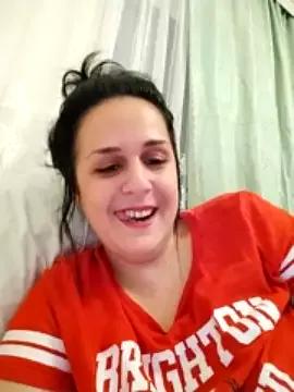 LivingLaVidaMommy from StripChat