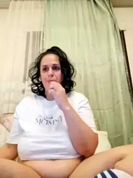 LivingLaVidaMommy from StripChat